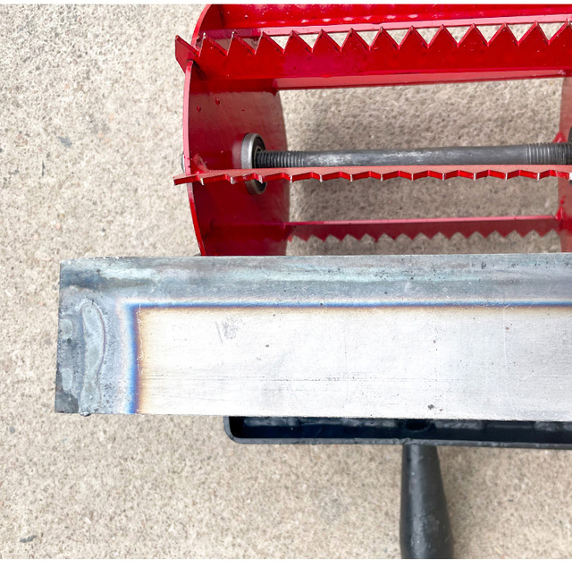 Agricultural Soil Loosening and Plowing Tool