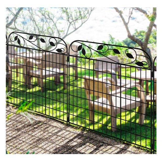 4-pc Decorative Heavy Duty Rustproof Metal Garden Fence Panel GT32042