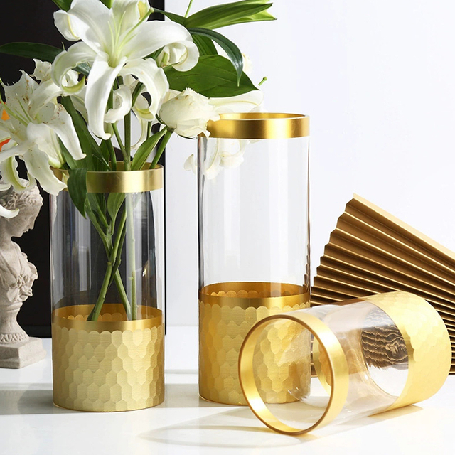 Most Popular Luxury Swirl Transparent Glass Flower Vase 